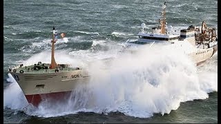 Ships In Heavy Storm Biggest Waves in Ocean [upl. by Thaddaus277]