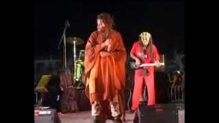 Tiken Jah Fakoly  quotTataquot live in Ouaga [upl. by Notreve]