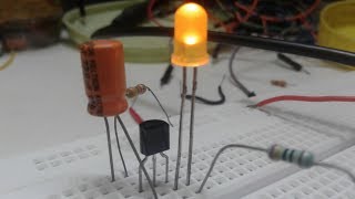 How to make worlds simplest LED flasher [upl. by Leckie]