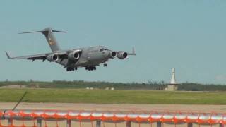 C17 Assault Landing and Reverse Altus Air Show 2010 [upl. by Flossi]