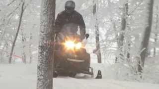 Ams  Action moteur sport  Motoneige  Essai Skidoo Expedition 1200 LE 2013 [upl. by Lotti]