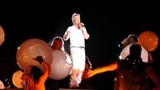 CLAUDIO BAGLIONI ๏ Tutto In Un Abbraccio ๏ Roma Stadio Olimpico 01 Luglio 2003 ๏ Full Concert [upl. by Roze212]