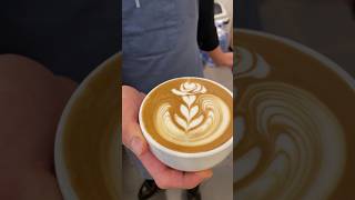 LATTE ART ROSE 🌹 [upl. by Pietrek]