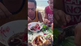 CRISPY FRIED EEL WITH CHILI TOYO SAUCE MUKBANG SA TABING DAGAT ANG SARAP [upl. by Karalynn]