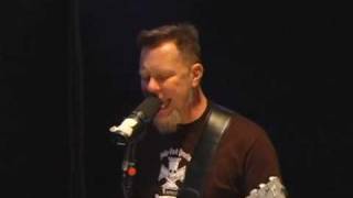 James Hetfield singing The Day that never Comes [upl. by Arnaldo]