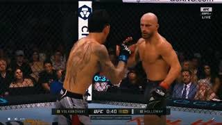 Alexander Volkanovski vs Max Holloway 3 Offense highlights [upl. by Riamu513]