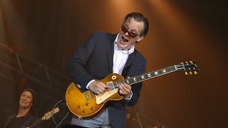 Joe Bonamassa  I Gave Up Everything For You Cept The Blues  Helsinki Sept 29 2015 4k to HD [upl. by Bierman]