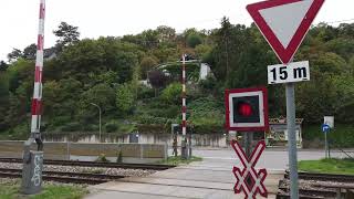 Bahnübergang Kritzendorf Silberseestraße [upl. by Ramah]