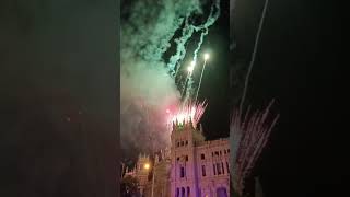 Noche de Fuegos Artificiales en Madrid Plaza de Cibeles madridlive subscribe [upl. by Vallie]