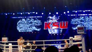 Gala KSW Torwar  Widok na ring z płyty VIP [upl. by Turro]