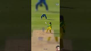 Mitchell starch vs jasprit bumrah 😱🥵trending cricket video shots views [upl. by Isahella]