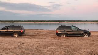 BMW X5 vs Jeep Grand Cherokee [upl. by Chryste]