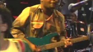 Lucky Dube RIP Truth in the world  Live [upl. by Fernas201]