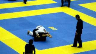 Kron Gracie vs Akira Hosokawa Rickson cup 2010 black belt middle final [upl. by Sirromad]