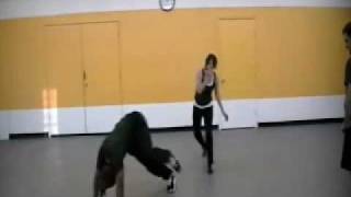 Capoeira Tutorial Negativa Angola [upl. by Anilat957]