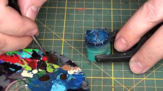 How to make chipped paint effect  Warhammer 40k  BuyPainted [upl. by Huxham]