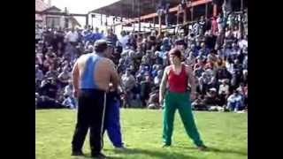 160llbs Girl vs 300lbs Man [upl. by Fancy]