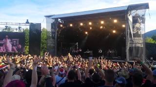 Kastelruther Spatzen  Mein Zuhaus Crowdsurfing Live  Alpenflair 2015 [upl. by Ggerc]