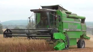 Harvest 2015  Deutz Fahr Topiner 4065 HTS Combine Harvester cutting Oats [upl. by Noynek]