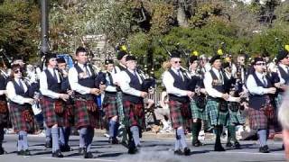 Waltzing Matilda Bagpipes Anzac Day 2011 [upl. by Drescher]