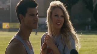 Taylor Swift and Taylor Lautner in Valentines Day Movie Kiss Scene  HD [upl. by Alysia739]