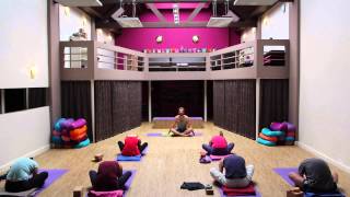 Diepe stretch van de adductoren  Yin Yoga  OPEN LEVEL  Alexander [upl. by Aowda]