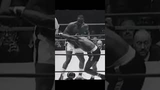 Sonny Liston 🥊 Knocks Out Floyd Patterson 🔥 Boxing SonnyListon FloydPatterson Knockout [upl. by Neraj715]