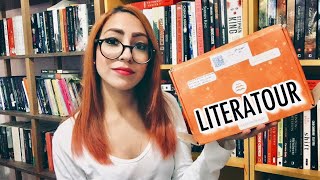 UNBOXING LITERATOUR novo clube de assinatura [upl. by Eciram]