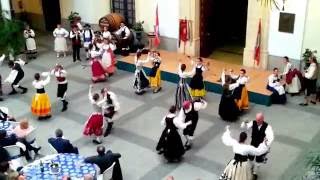 Grupo de Danzas Castiella Manteo del Pelele y Jota de la Peona  Folklore de Valladolid [upl. by Annaohj]