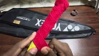 how to towel grip a badminton racket  Yonex Astrox 99 Tour  Lining Single Layer Towel grip [upl. by Torp]