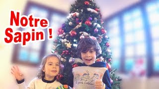 VLOG  GYMNASTIQUE CHALLENGE autour du SAPIN de NOËL  😀🎄  On termine la DÉCORATION en FAMILLE [upl. by Senaj809]