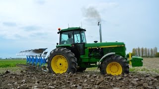 John Deere 4755  GOENSE ploegen 2016 [upl. by Artiek]