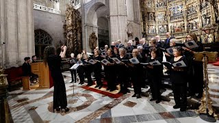 VOCES DEL CENTRO ASTURIANO DE GIJON MASA CORAL Especial navidad 2015  Podcasts de audio nº 26 [upl. by Lipson]