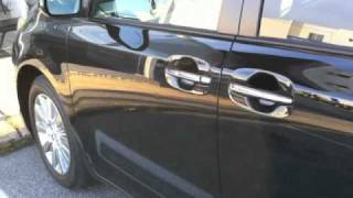 Toyota Sienna 2011 REVIEW door jamming [upl. by Ettore]