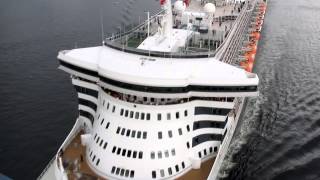 Amazing view  Queen Mary 2 passes under a bridge [upl. by Lucia266]