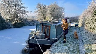 174 Surviving on My Narrowboat in Freezing Temperatures [upl. by Ades976]