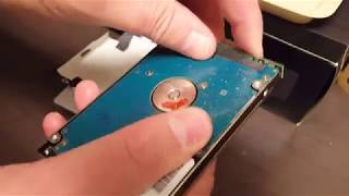 How To Disassemble a Seagate 25 Inch External USB Disk [upl. by Erreip]