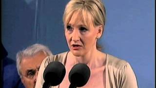 J K Rowling  Discurso Inaugural Harvard  05072008  Subtítulos Español [upl. by Hgieloj343]