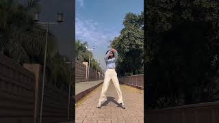 Dildara  Khyati Sahdev  Dance Video  SRK  YouTube shorts  Trending [upl. by Wendel]