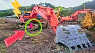 VIDEO NIÑOS MÁQUINAS REALES de Construcción BIG Bulldozer Excavadora Camión Tractor triturador obra [upl. by Consalve840]