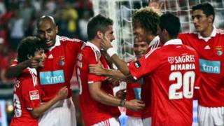 UHF  Sou Benfica [upl. by Samford]