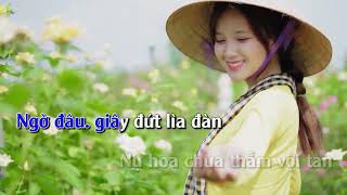 áo em chưa mặc một lần karaoke [upl. by Torin]