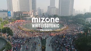 MIZONE WHITE ISOTONIC BIKIN JAKARTA 100PersenSABI [upl. by Furey]