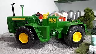 Toy Tractor Review 116 Ertl John Deere 8020 4wd Precision Classic [upl. by Desmund915]