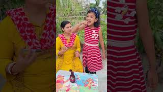 Kritika chocolate syrup ke sath kha gayi apni finger 😱😳KritikachannelShorts funny video [upl. by Vassily]