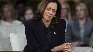 Terrible look Kamala Harris embarrassing moment during Oprah event [upl. by Gwen]