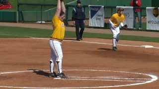 Highlights Softball outlasts Nebraska 10 advances to Big Ten title game [upl. by Barnie]