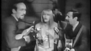 Peter Paul and Mary  Tell It On The Mountain [upl. by Tyson]