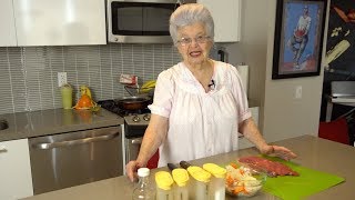 Sirloin Steak with Gravy from Cooking with Oma [upl. by Claiborn545]