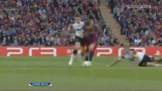 Lionel Messi Owns Nemanja Vidic [upl. by Vetter]